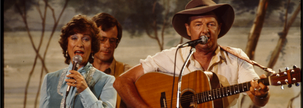 Slim & I Review -  A Joyfully Endearing Documentary that Celebrates a Pair of True Blue Aussie Icons