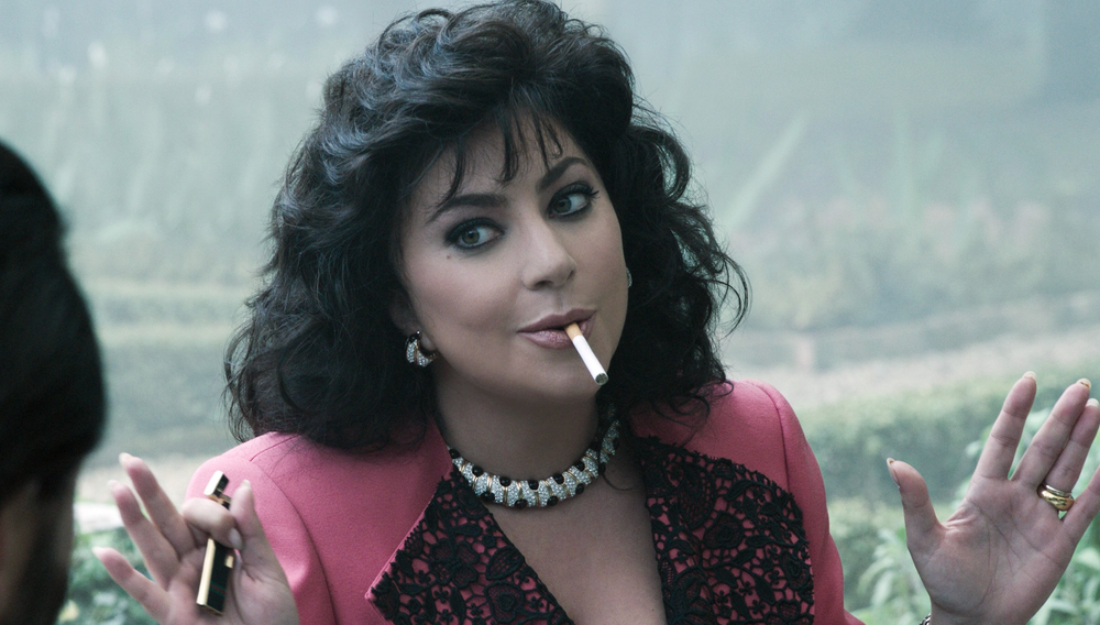 House of Gucci Review - Ridley Scott Weaves a Sprawling Melodrama of the Gucci Family