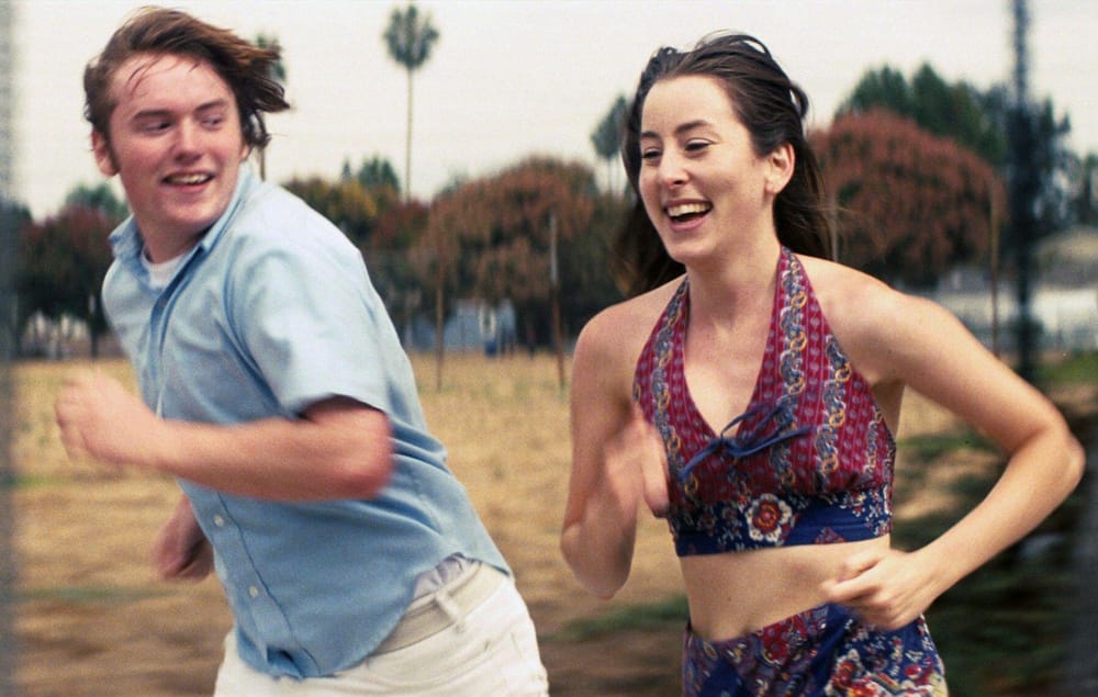 Licorice Pizza Review - He's Fifteen