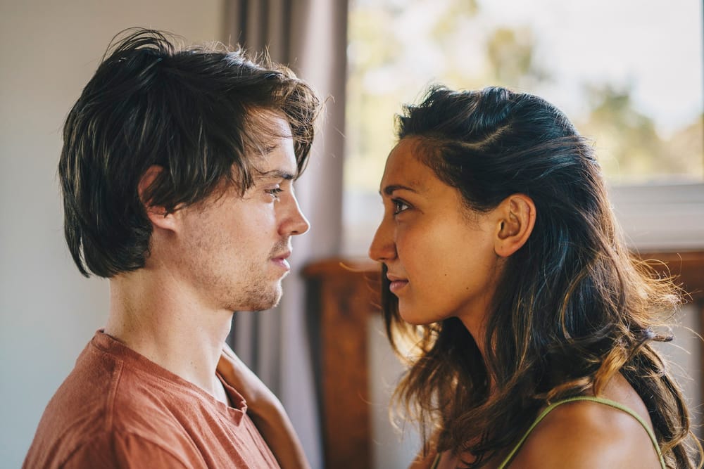 Dreams of Paper & Ink Review - Glenn Triggs Crafts a Stirring Love-Letter to Love