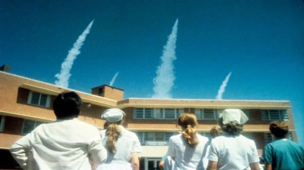 Television Event Director Jeff Daniels Talks About Reflecting on The Day After and Its Impact on Nuclear Weapons in America in This Interview