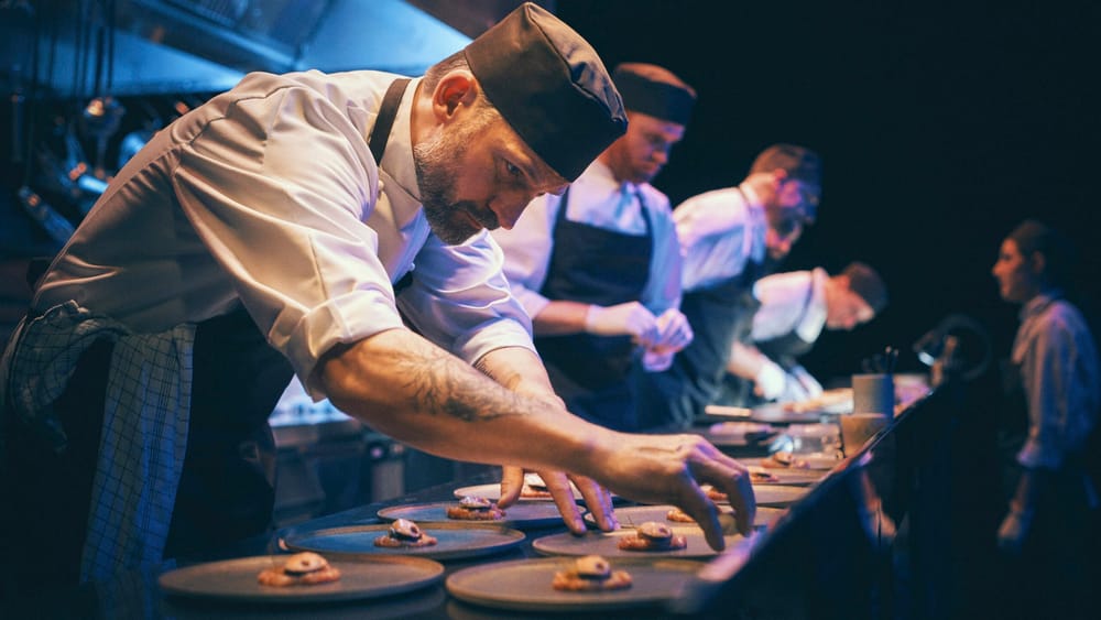 A Taste of Hunger (Smagen af sult) Review – What Should Be a Delicious Meal is Instead Bland Fare