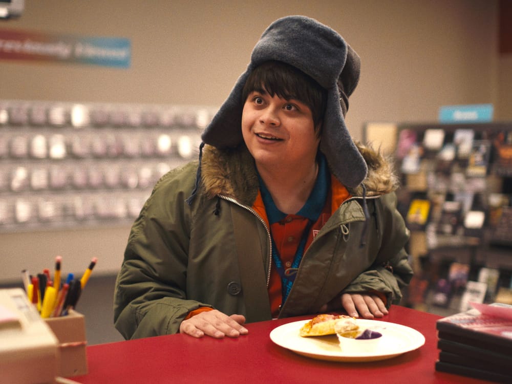 I Like Movies Review - If You Like Movies, then You'll Love Chandler Levack's Debut Feature